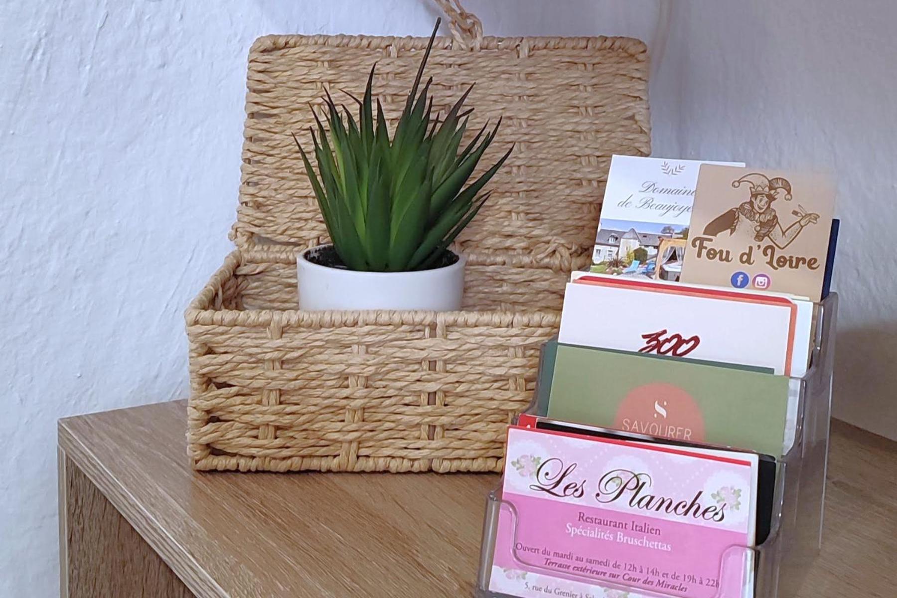 - Le Petit Saint Jean Apartment *